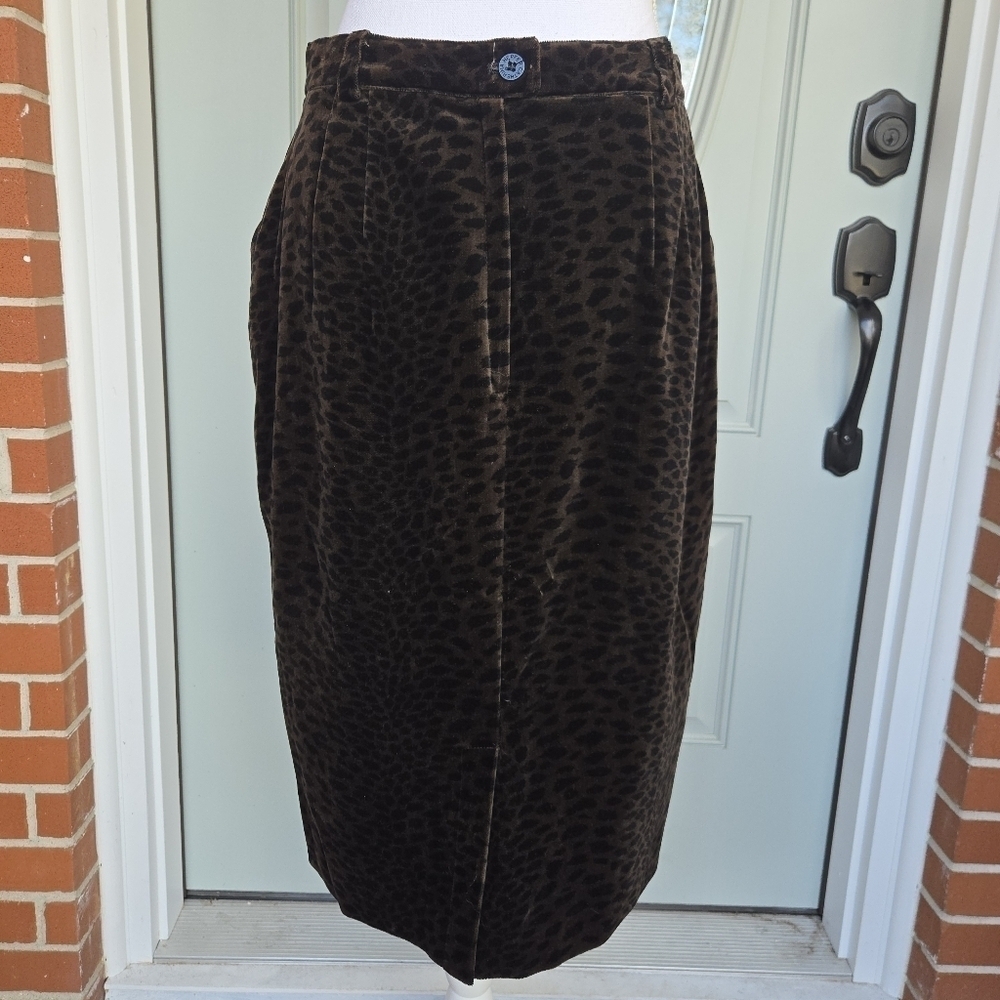 CH Vintage Catherina Hepfer Cheetah Print Velvet Skirt - Picture 5 of 8